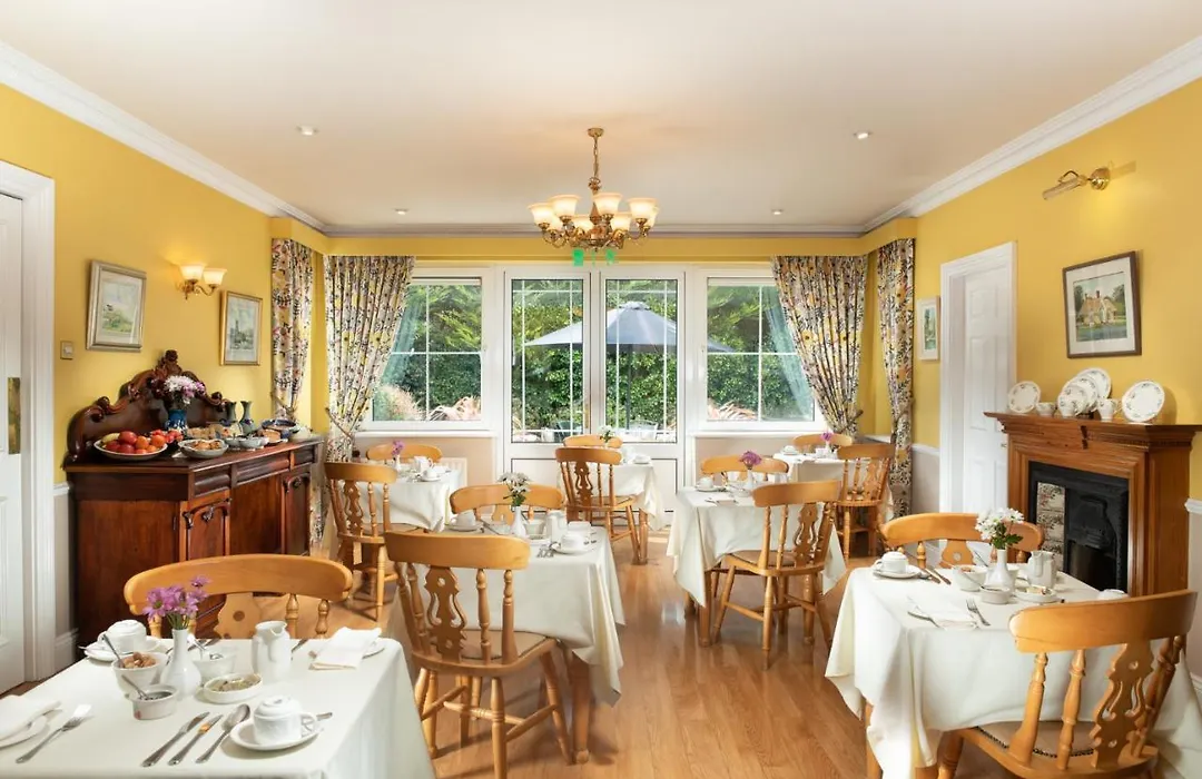 Killarney Lodge-1