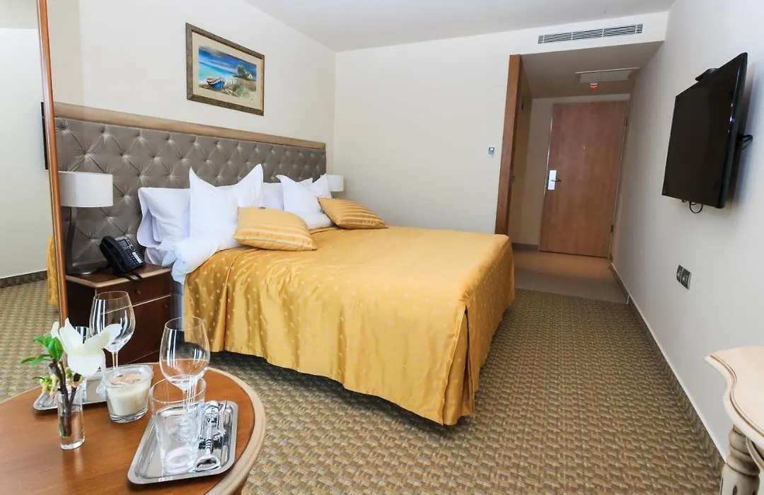 Carmen International Hotel Venus - Fost Becali Hotel-1
