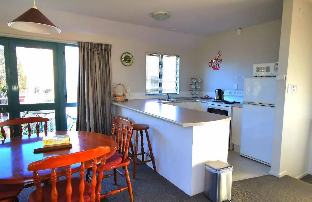 Les Troupes Apartments-1