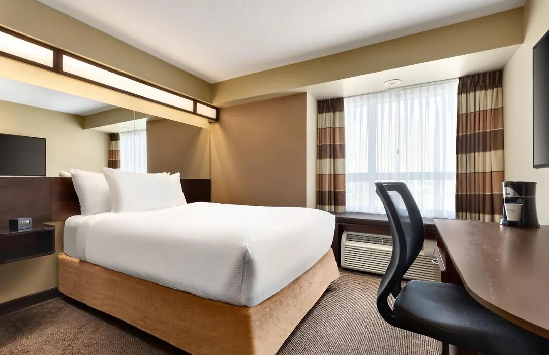 Microtel Inn & Suites By Wyndham Estevan-1