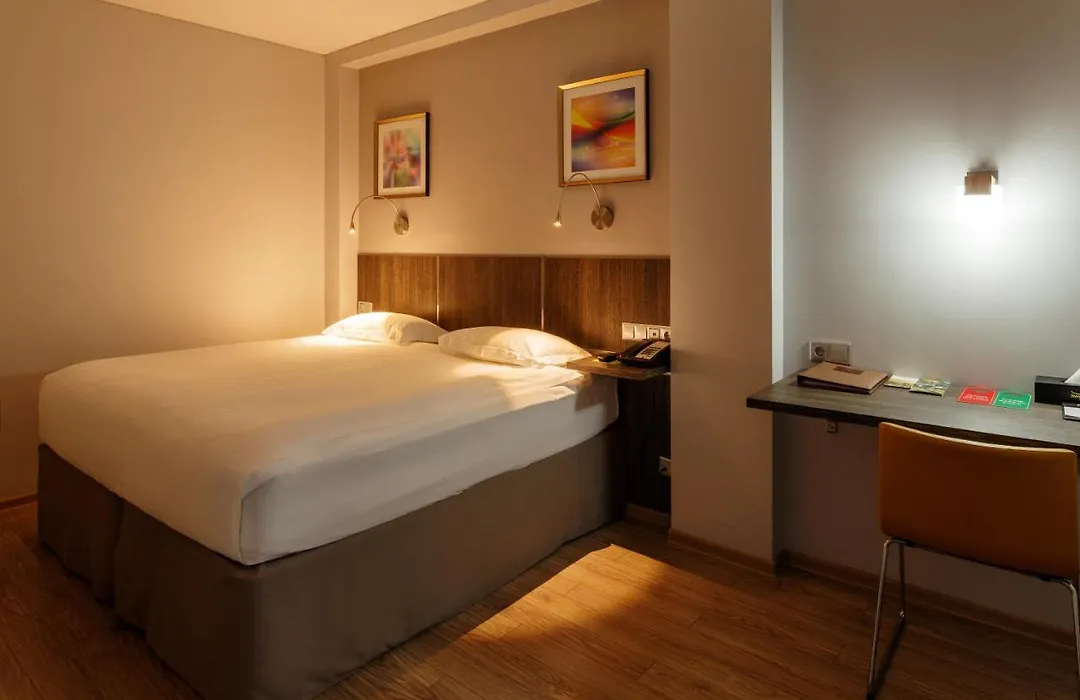 Smart Hotel Bishkek-1