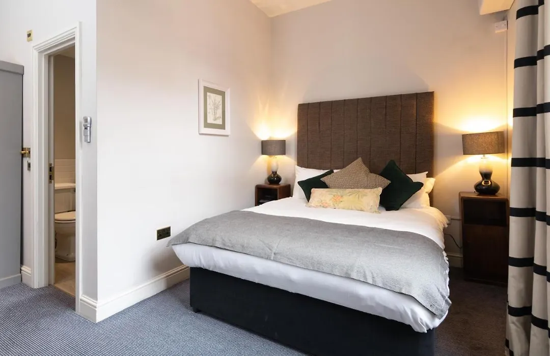 Tulse Hill Hotel-1
