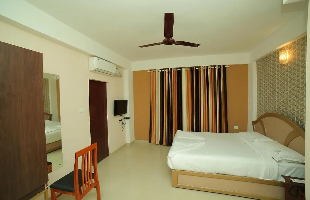 Hotel Falcon-1