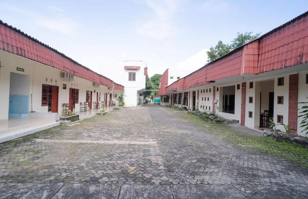 Reddoorz Near Kampus 3 Uty Yogyakarta-1