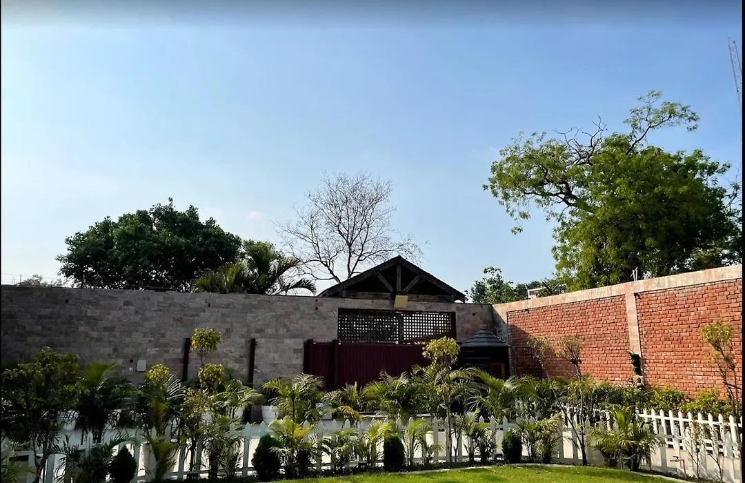 Yashmay Villa Club & Resort-1