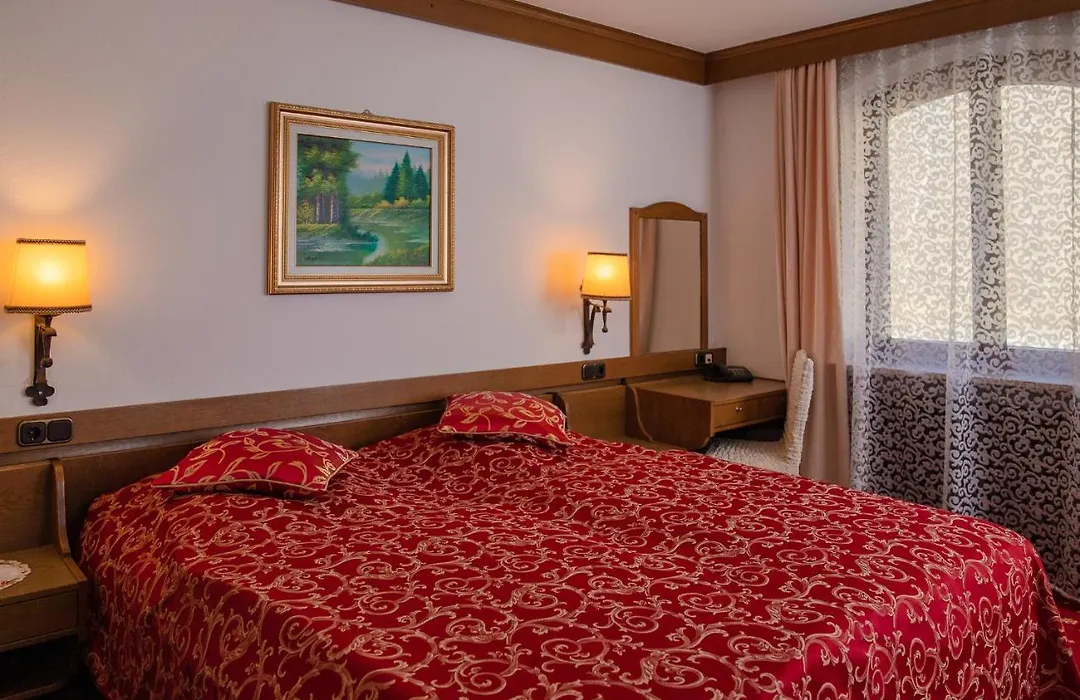 Hotel St. Georg-1