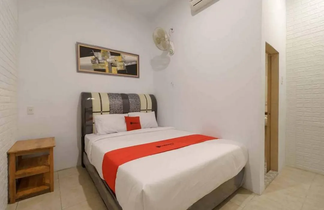 RedDoorz at Mutiara Residence Deli Serdang-1