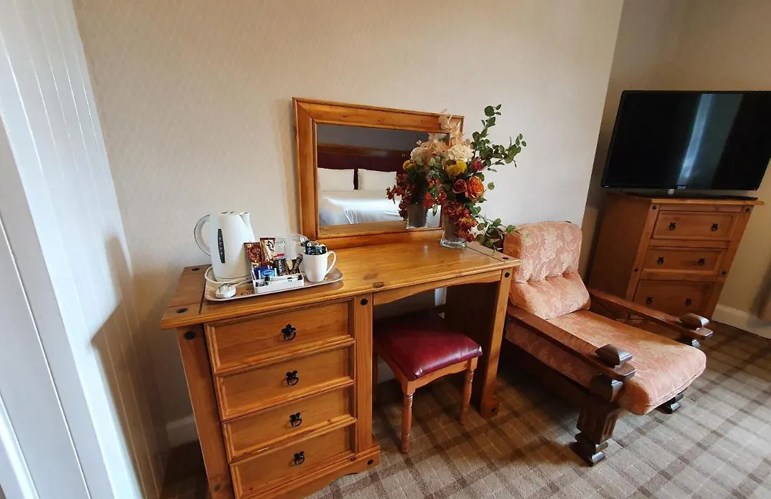 The Glen Guesthouse-1