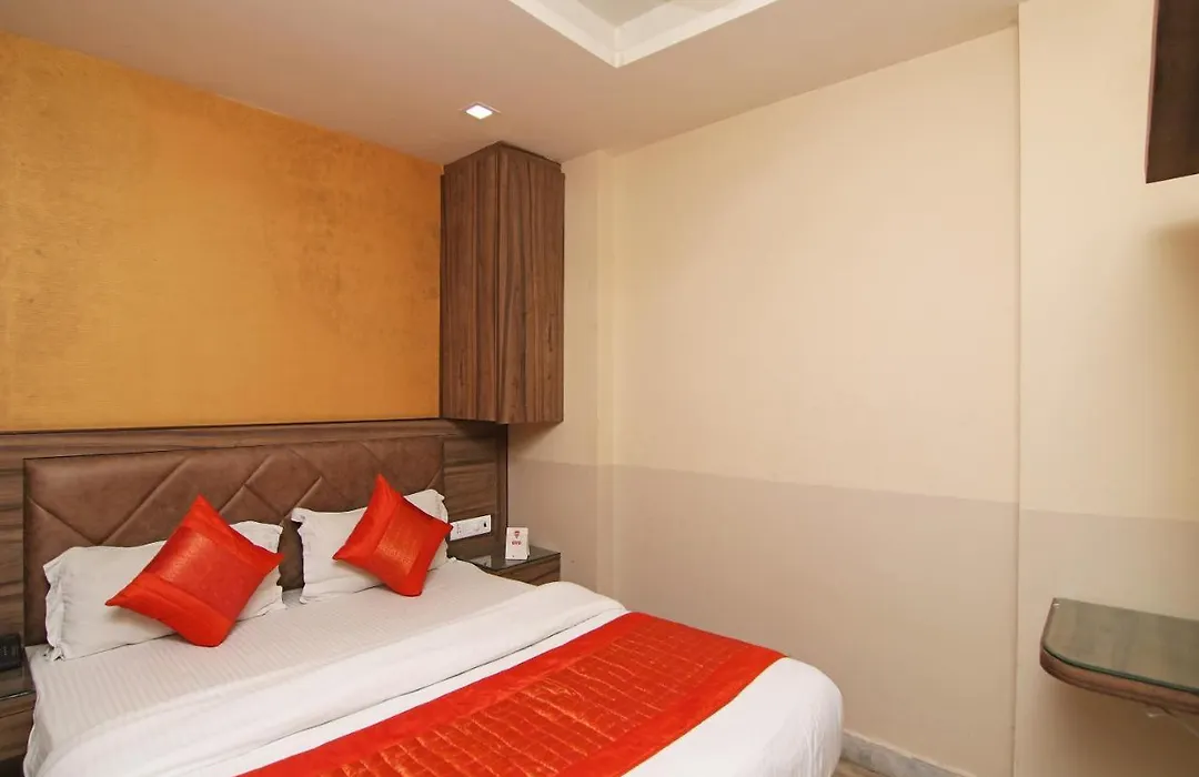 Hotel O Merry Gold-1