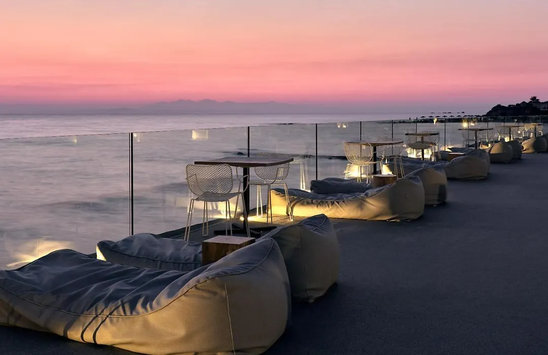 Caravel Suites - Adults Only-1