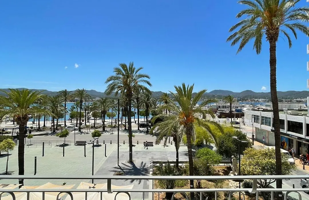 Hotel Portmany-1