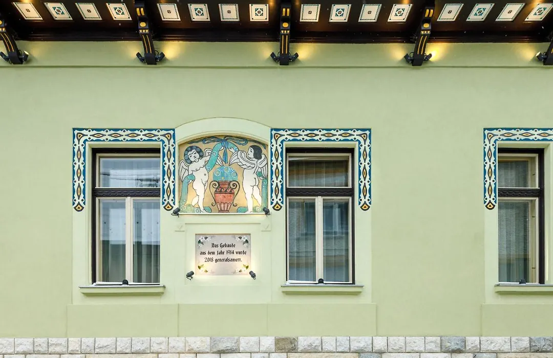 Schuster Boarding House-1