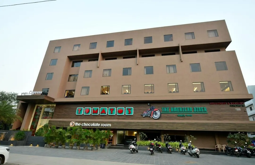Hotel Cypress-1