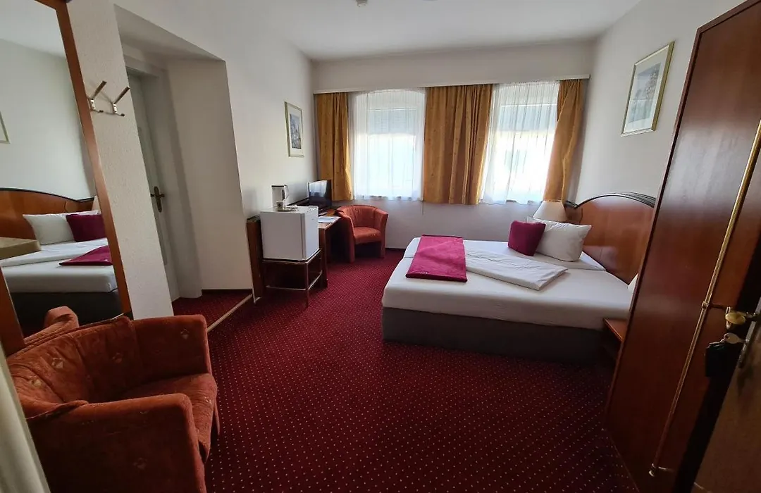 Hotel&Restaurant Krone-1