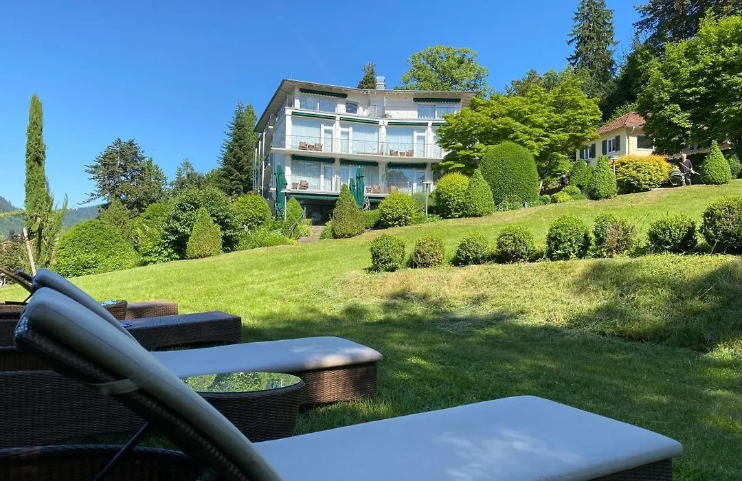 DAS SCHLOSSBERG - Boutique Hotel im Park- Nahe der Therme-1