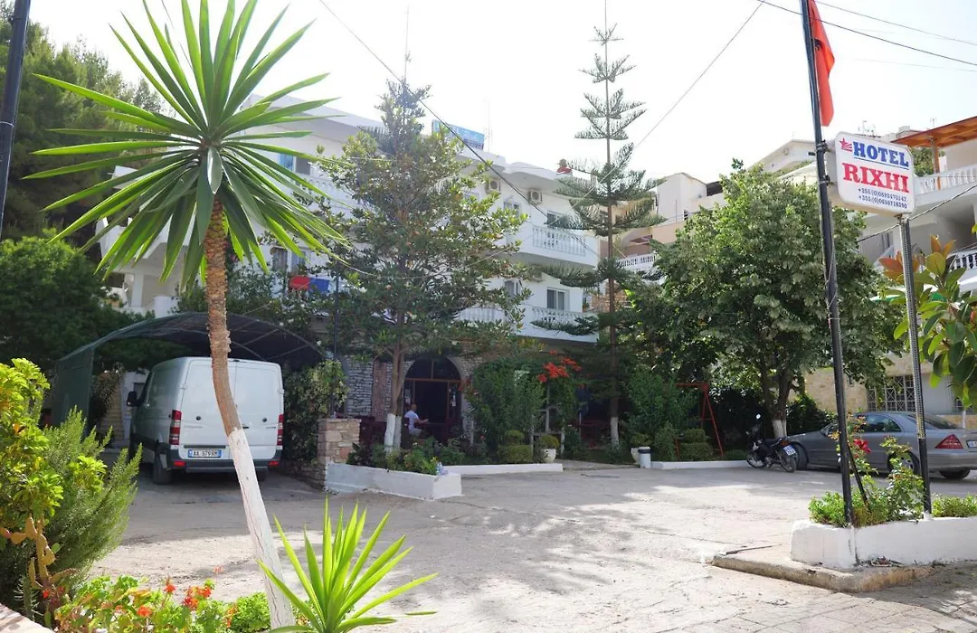 Hotel Rixhi-1