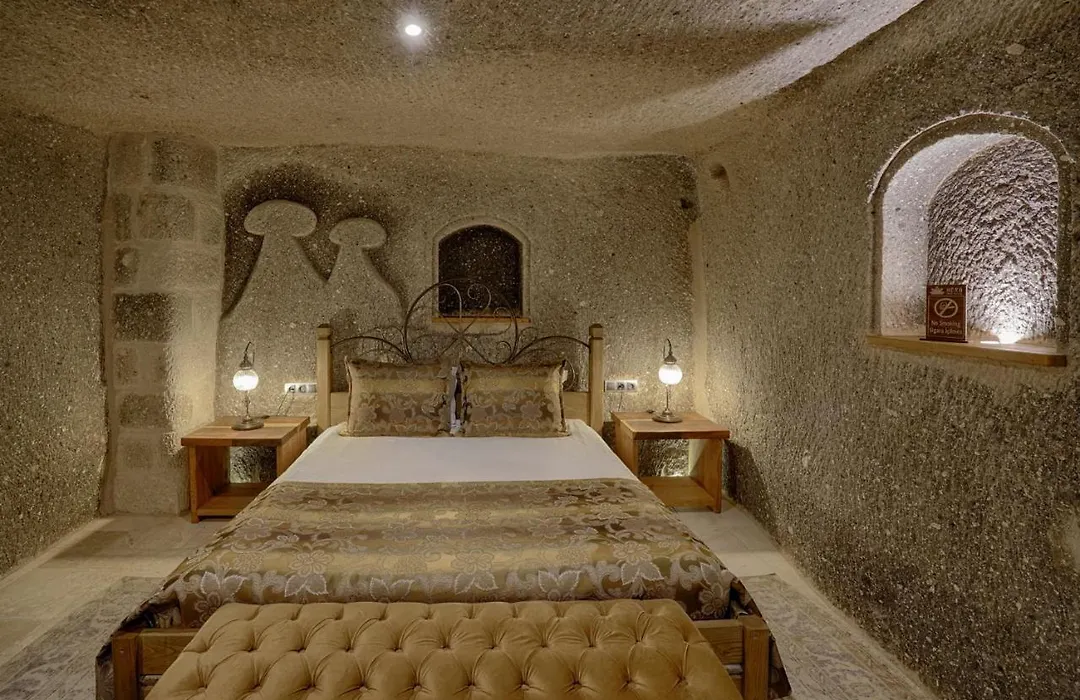 Hera Cave Suites-1