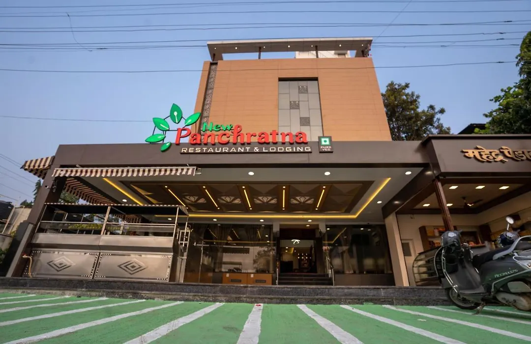 Hotel New Panchratna-1