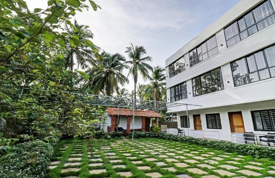 Itsy Hotels Morjim Pride-1