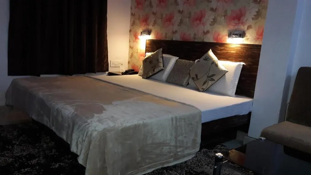 Hotel Kanha Inn-1