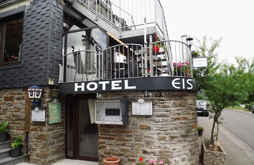 Hotel Restaurant Zum Valwiger Herrenberg-1