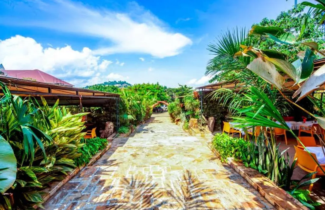 African Tribe Hotel-1