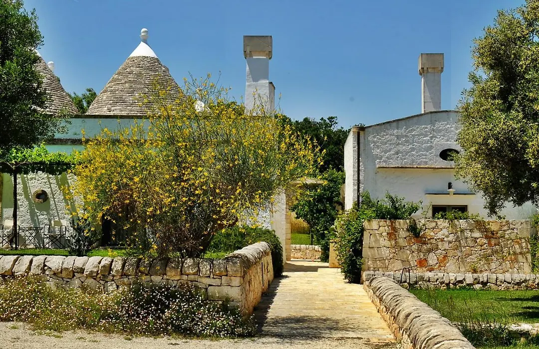Masseria Trulli E Vigne-1