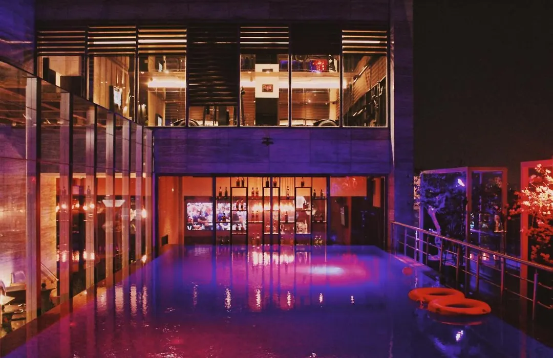Radisson Lucknow City Center-1