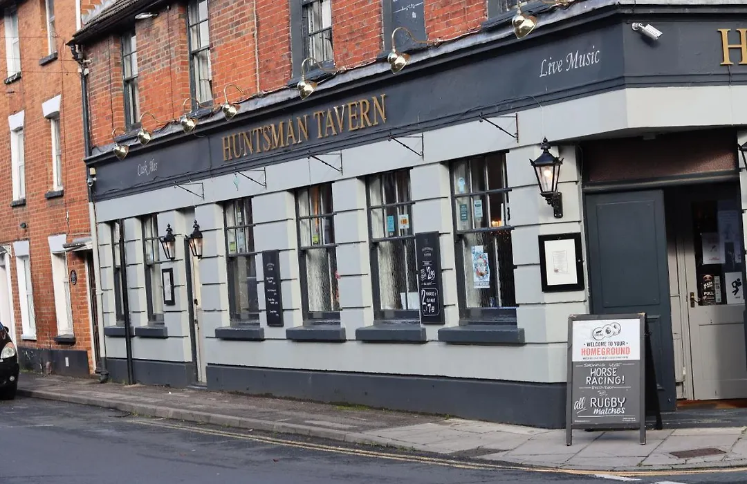 Huntsman Tavern-1