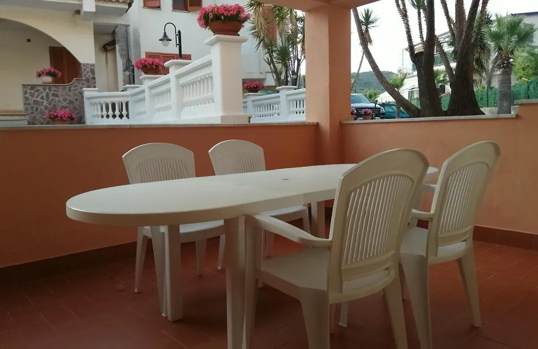 Villa Laura Residence Hotel Apartments & Studios-1