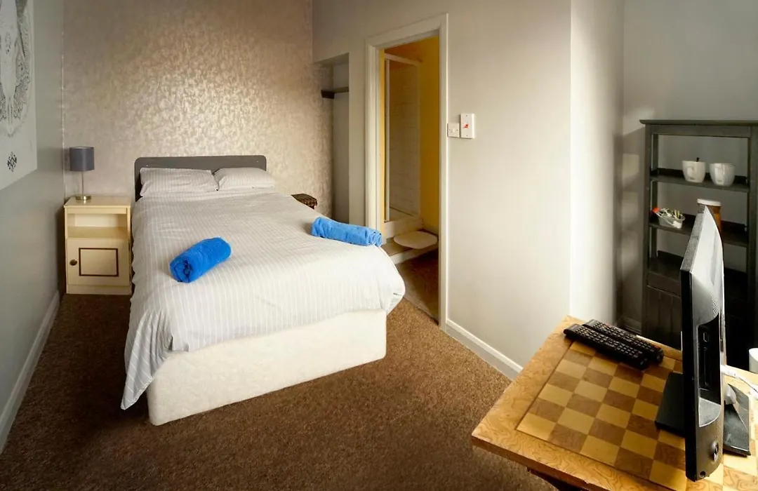 Inkerman Hotel-1