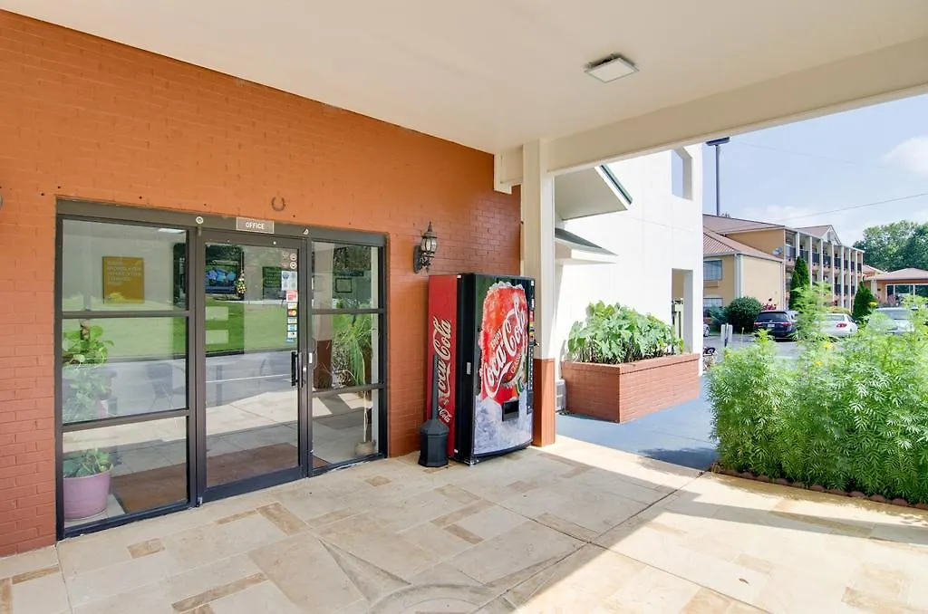 Motel 6 Cartersville Ga-1