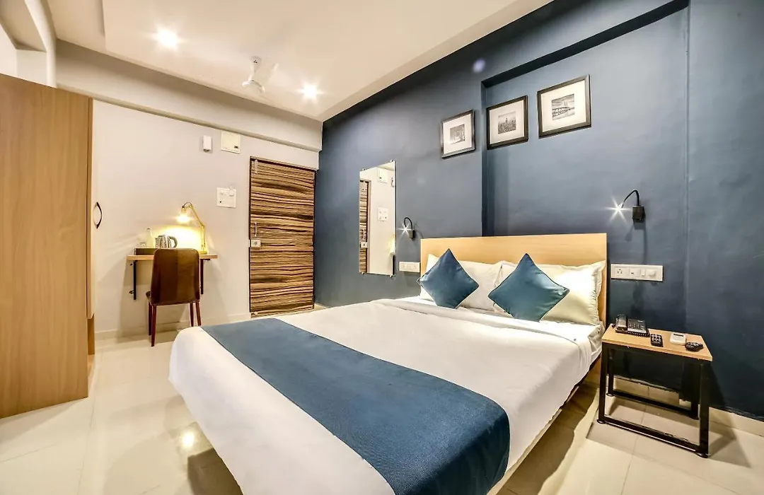 Hotel Bhumi World-1