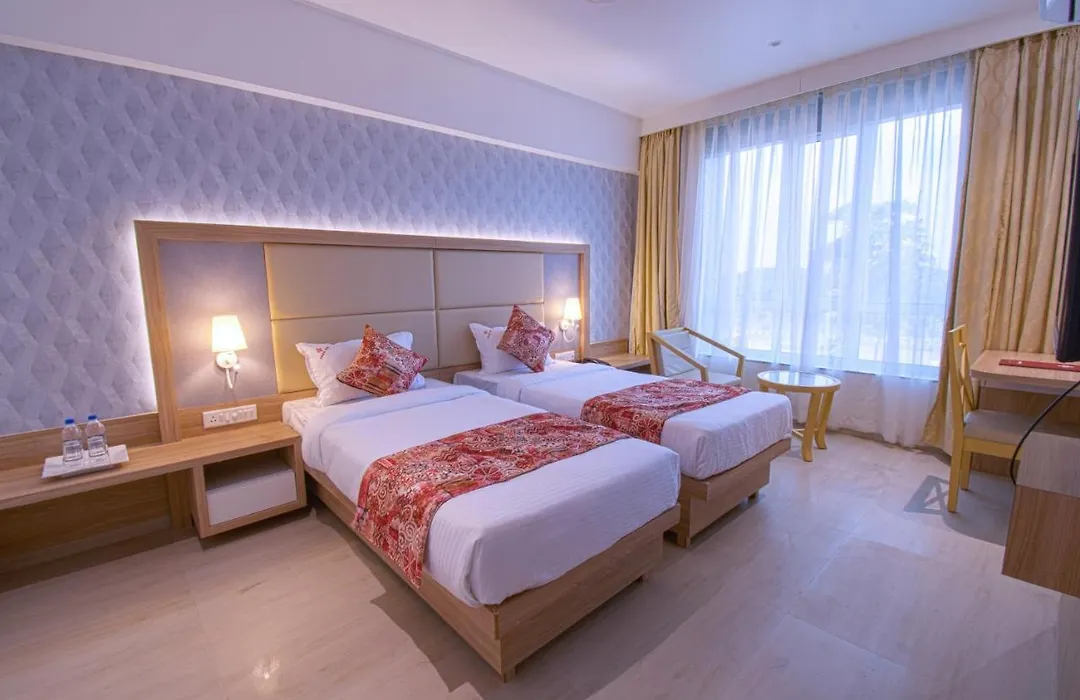 Hotel Park Tree, Near 5 Star Midc, Kaneriwadi, Nh4 Goa Highway Kolhapur-1
