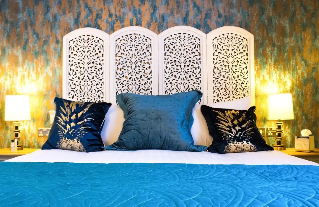 The Christopher Hotel, Eton-1