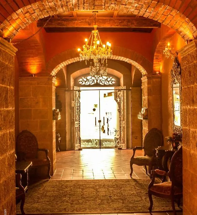 Hotel Monasterio-1