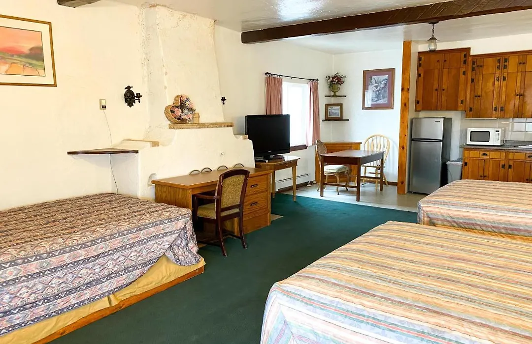 Guest Ranch Motel-1