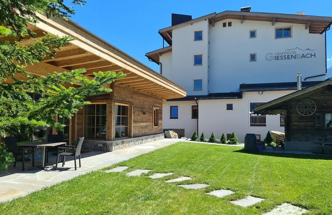 Hotel Giessenbach-1