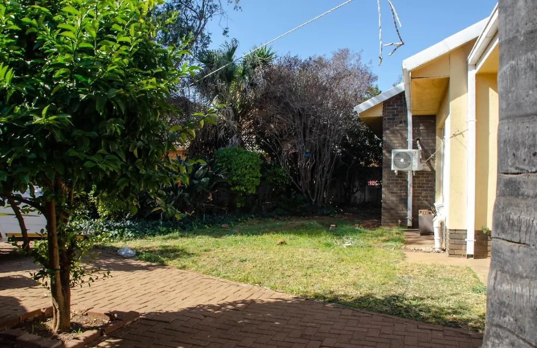 Simunye Guest House-1