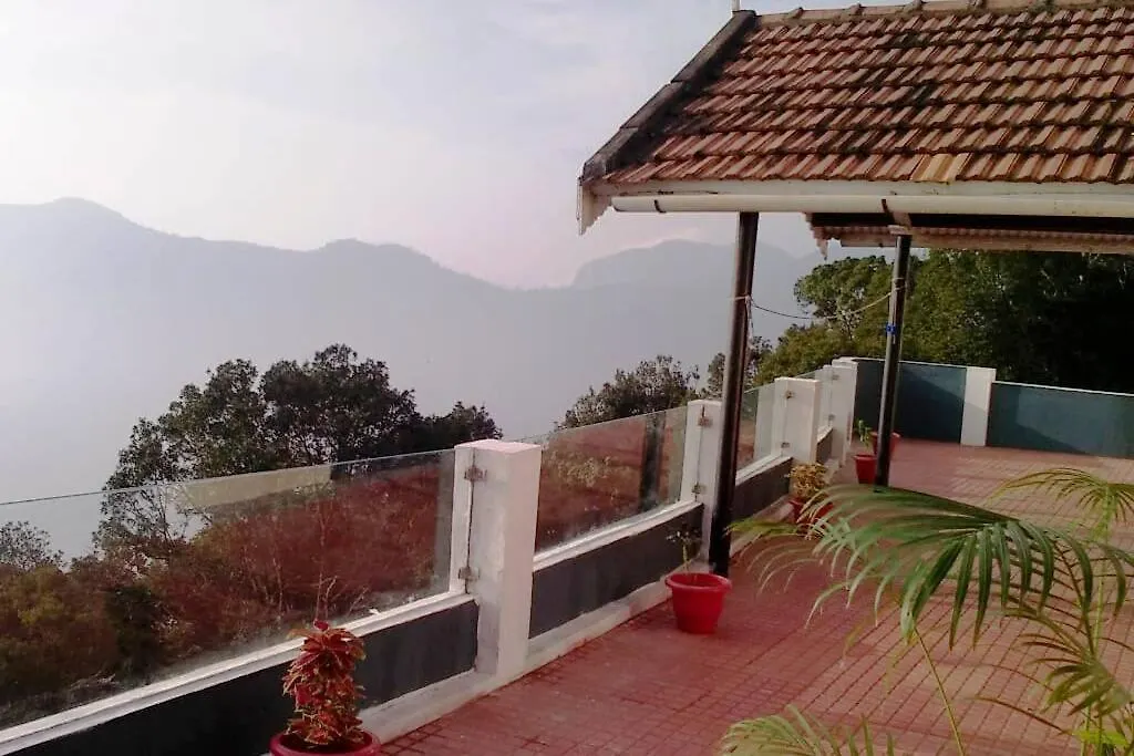 Le Reve Holiday Home-1