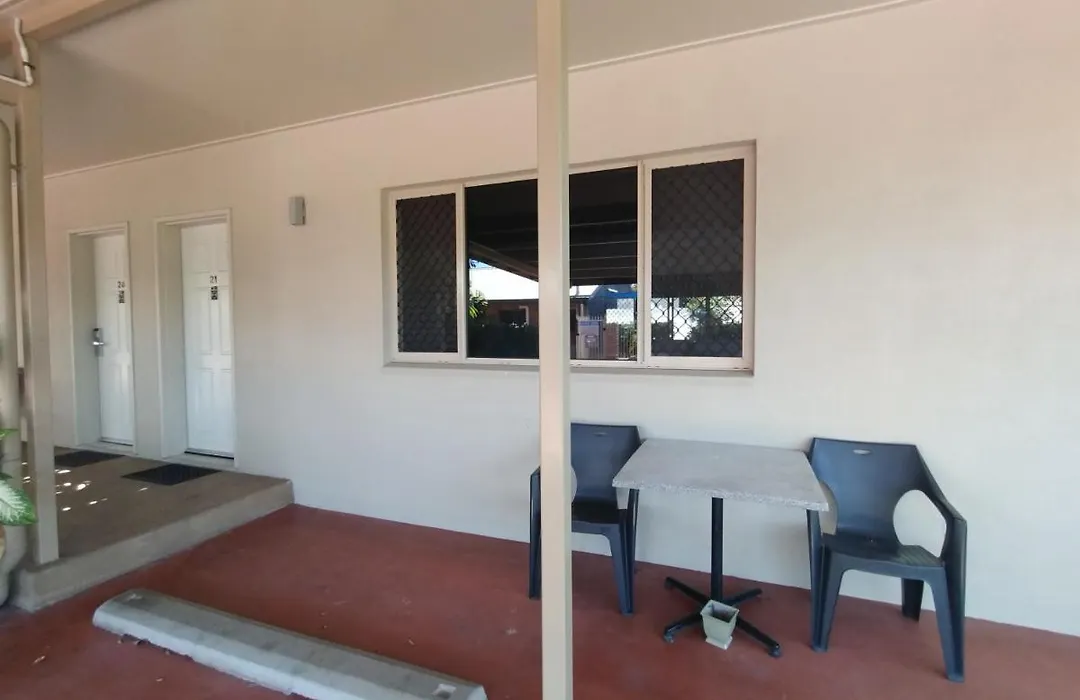 Cascade Motel In Townsville-1