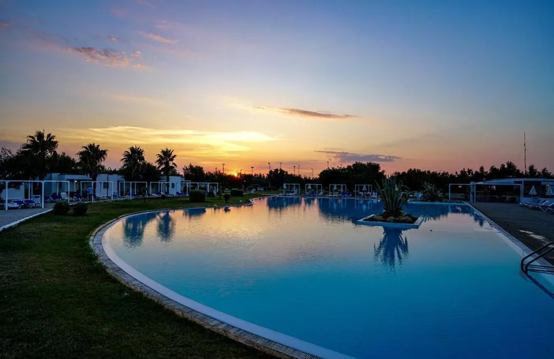 Salento Villaggio Turistico Residenza Torre Rinalda-1