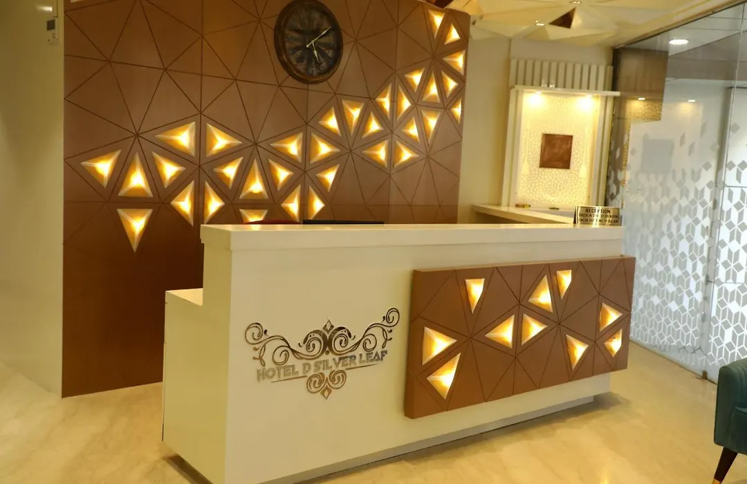 Hotel D Silverleaf-1