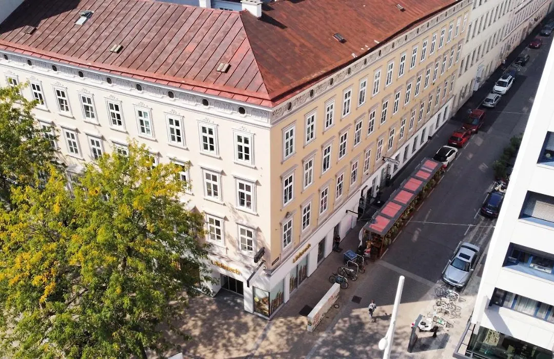 Urban Boutique Hotel-1