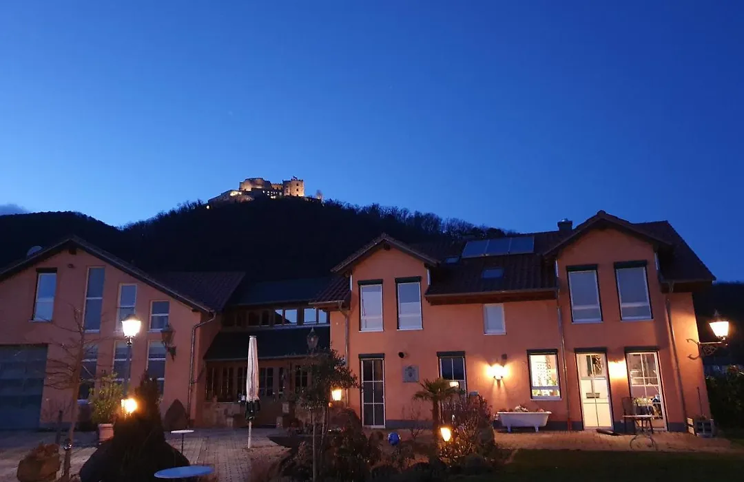 Weinhaus Paradies-1