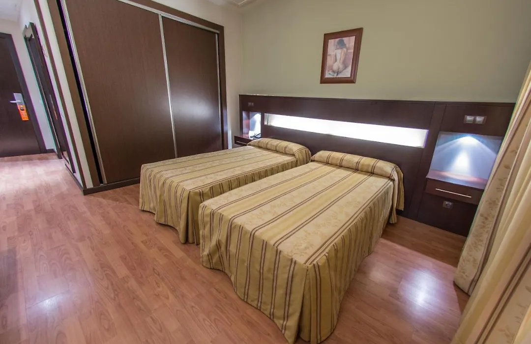 Hotel Los 5 Pinos-1