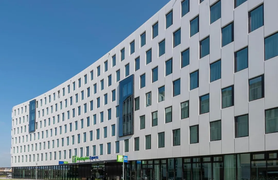 Holiday Inn Express Duesseldorf - Hauptbahnhof By Ihg-1