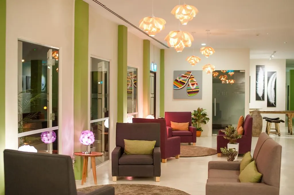 Raintr33 Hotel Singapore-1