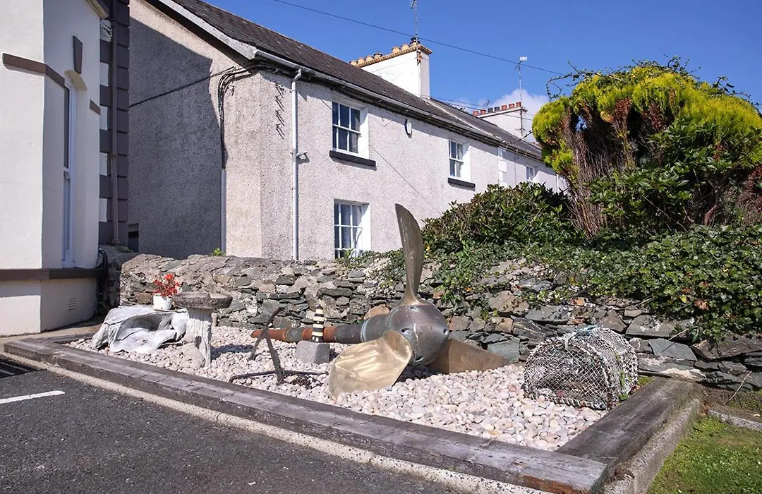 Burford Lodge Guest House-1