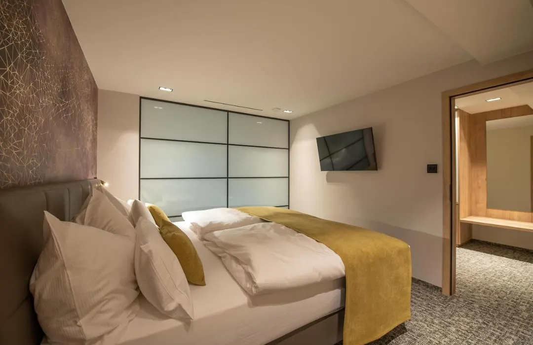 Ohles Lifestyle Guesthouse-1